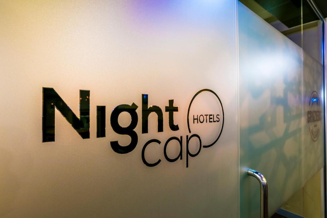 Nightcap At Caringbah Hotel Exterior photo